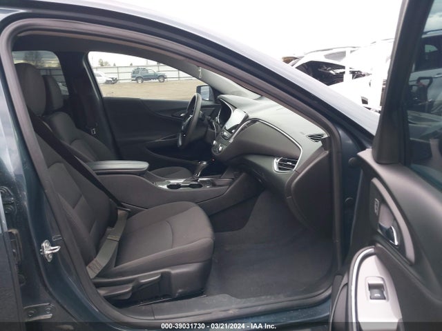 Chevrolet MALIBU LT 2019 1G1ZD5STXKF165398 Image 5