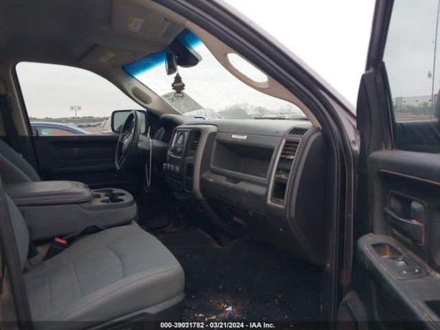 1C6RR6KG9JS285854 RAM 1500 Tradesman  4x2 5'7 Box