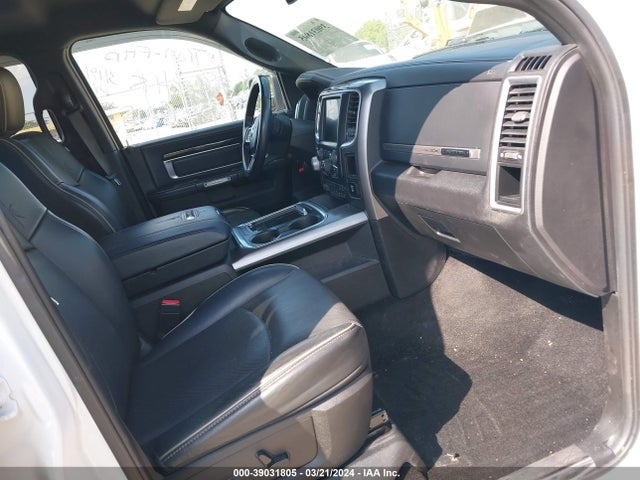 RAM 1500 Limited  4x4 5'7 Box 2017 1C6RR7PT2HS604050 Image 5