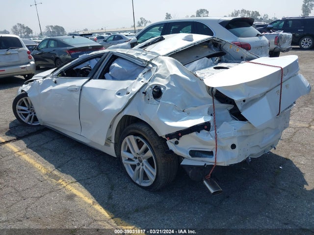 Lexus IS 300 2021 JTHCA1D29M5116235 Image 3