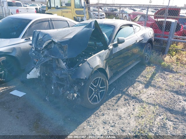 Ford Mustang Ecoboost Premium Fastback 2022 1FA6P8TH5N5106434 Image 2