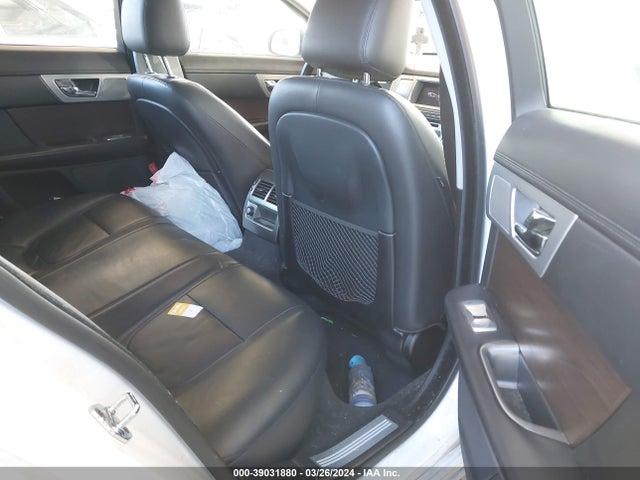 2013 JAGUAR XF SAJWA0ES5DPS79834 Photo 7
