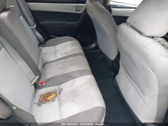 Toyota COROLLA LE 2018 5YFBURHE0JP738034 Image 8