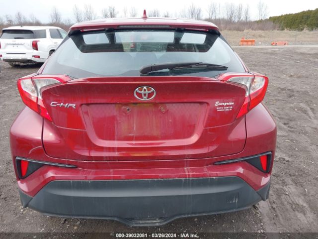 NMTKHMBX2JR004017 Toyota C-hr Xle Premium