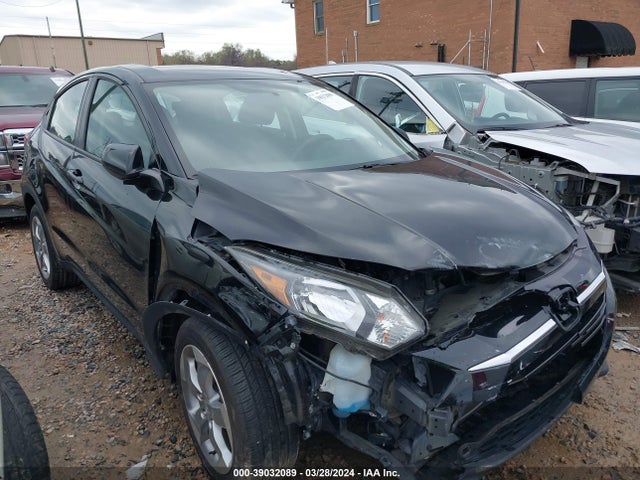 Honda HR-V LX 2018 3CZRU6H32JG701840 головне зображення