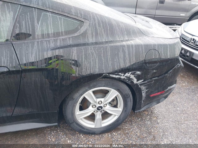 Ford Mustang Ecoboost Fastback 2021 1FA6P8TH9M5152153 Image 6