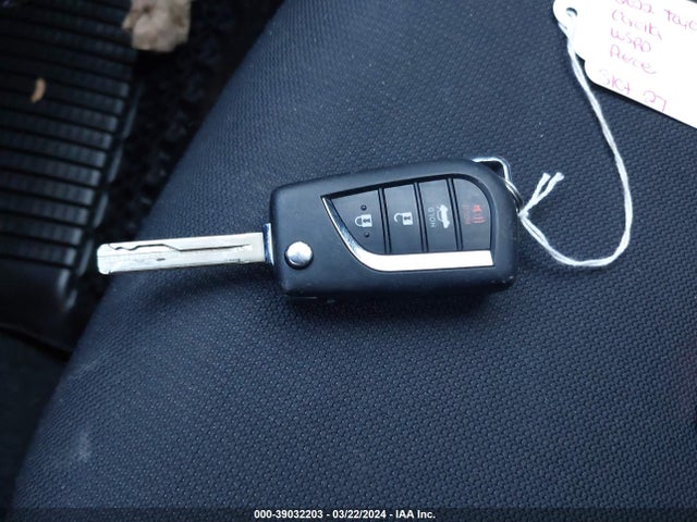 Toyota COROLLA LE 2022 JTDEPMAE9N3011734 Image 11