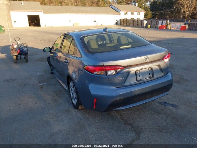 Toyota COROLLA LE 2022 JTDEPMAE9N3011734 Image 3