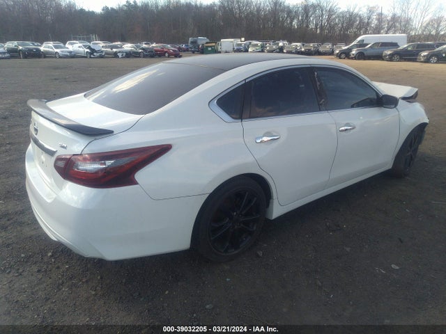 Nissan Altima 2.5 Sr 2017 1N4AL3AP2HC482852 Image 4