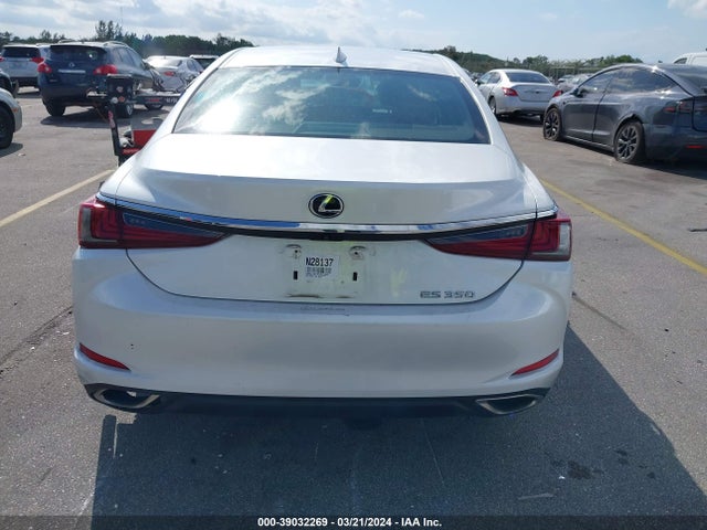 Lexus ES 350 2019 58ABZ1B15KU044408 Image 16