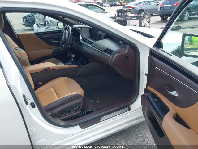 Lexus ES 350 2019 58ABZ1B15KU044408 Image 5