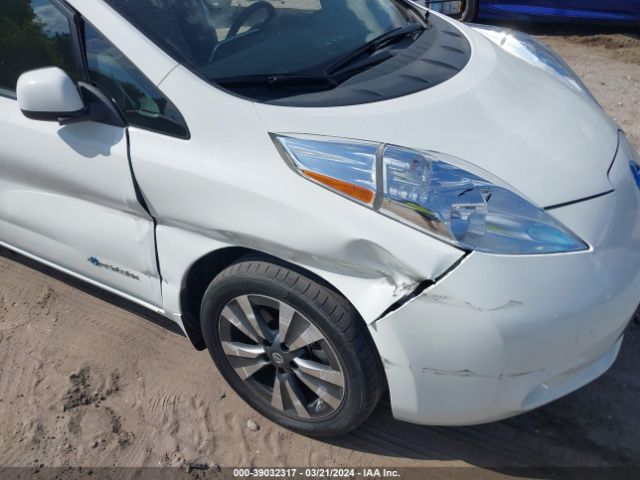 1N4BZ0CP0HC303352 Nissan LEAF SV