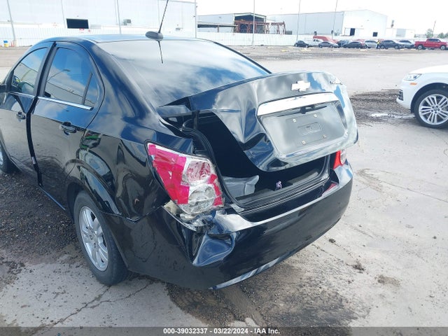 Chevrolet Sonic Lt Auto 2016 1G1JC5SH2G4162963 Image 6
