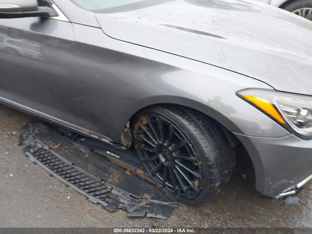 Genesis G80 3.8 2017 KMHGN4JE7HU169112 Image 18
