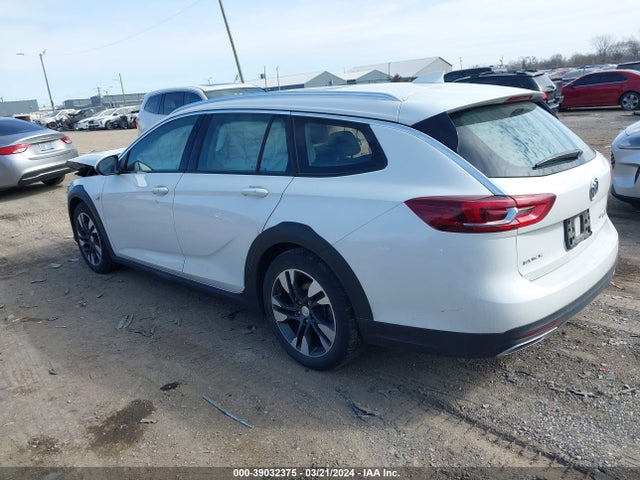 W04GU8SX6J1149384 Buick Regal Tourx Preferred