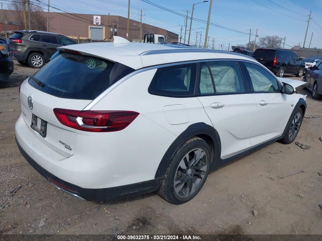 W04GU8SX6J1149384 Buick Regal Tourx Preferred