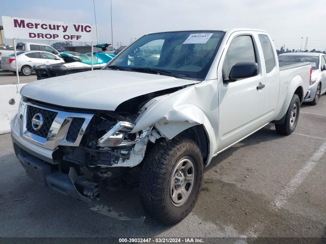 Nissan Frontier S/sv-i4 2015 1N6BD0CT9FN758995 Image 2