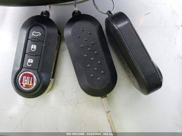 2013 FIAT 500 3C3CFFBR3DT512665 Photo 10