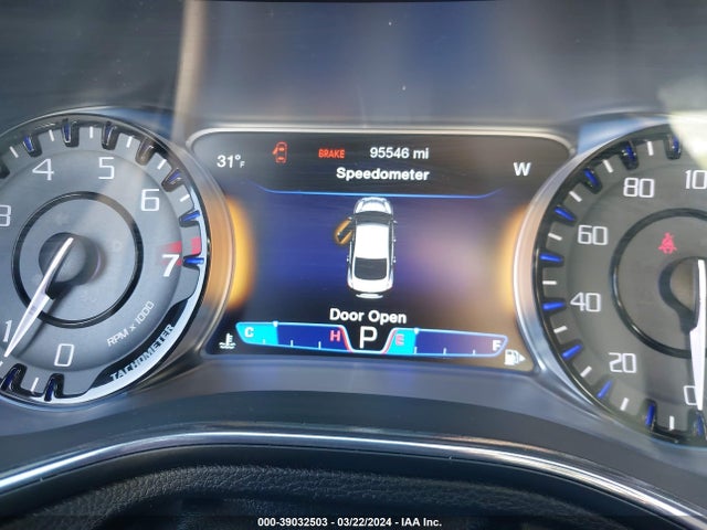 Chrysler 200 S 2015 1C3CCCDG7FN523321 Image 7