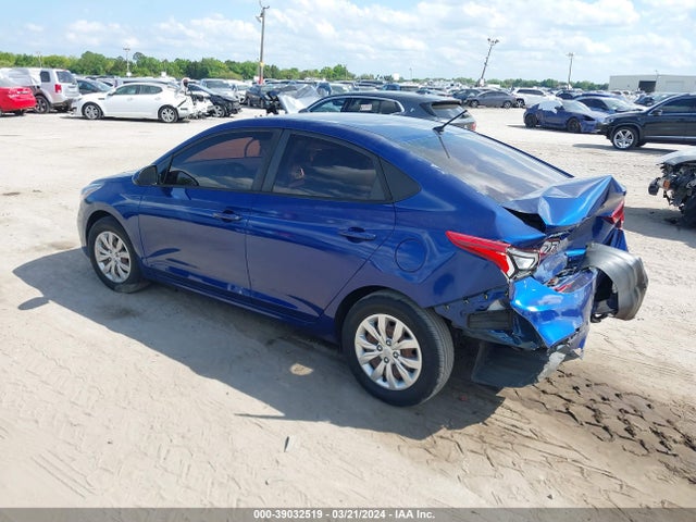 Hyundai ACCENT SE 2019 3KPC24A36KE050998 Image 3