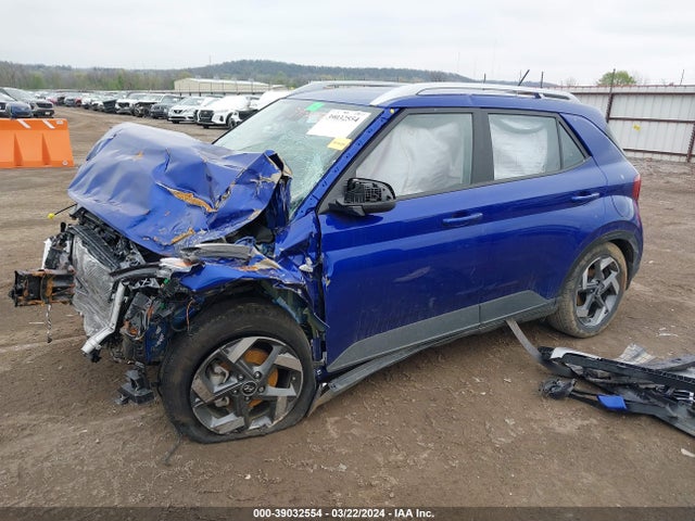 Hyundai Venue Limited 2023 KMHRC8A32PU277527 Image 2