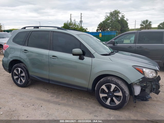 Subaru Forester 2.5i Premium 2017 JF2SJAEC9HH469777 Image 14