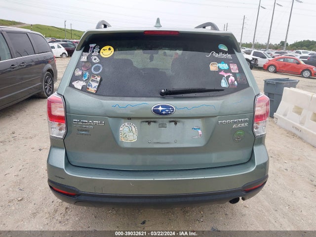 Subaru Forester 2.5i Premium 2017 JF2SJAEC9HH469777 Image 17