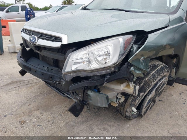 Subaru Forester 2.5i Premium 2017 JF2SJAEC9HH469777 Image 18