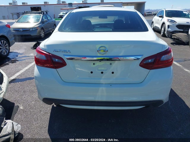 Nissan Altima 2.5 S 2018 1N4AL3AP5JC119273 Image 15