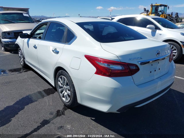 Nissan Altima 2.5 S 2018 1N4AL3AP5JC119273 Image 3