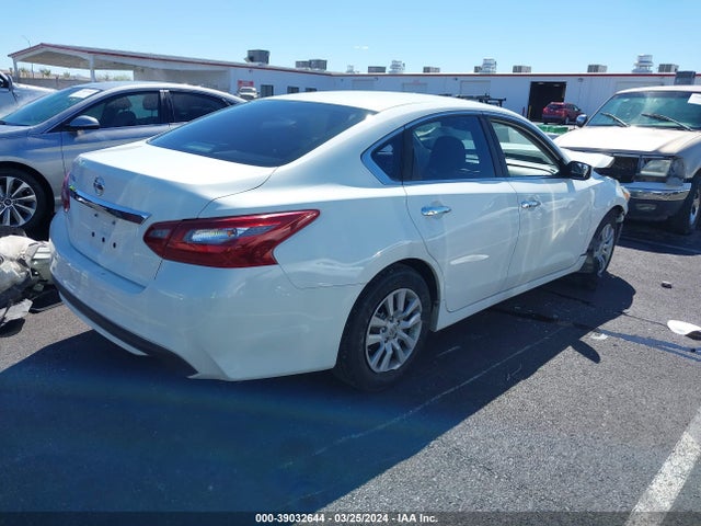 Nissan Altima 2.5 S 2018 1N4AL3AP5JC119273 Image 4