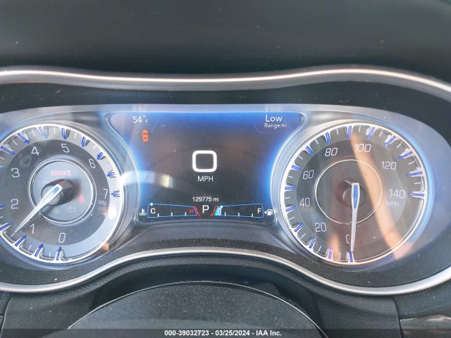 Chrysler 300 Limited 2016 2C3CCAAGXGH328901 Image 7