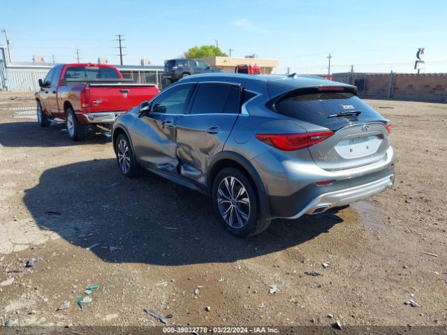 SJKCH5CR9HA024605 Infiniti Qx30 Premium