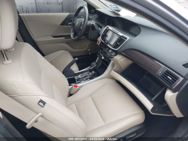 JHMCR6F77HC017199 Honda Accord Hybrid Touring