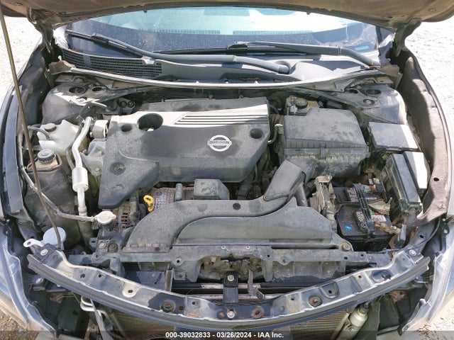 Nissan Altima 2.5 S 2014 1N4AL3AP6EN213530 Image 10