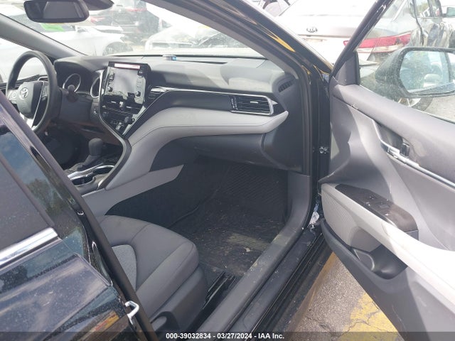 Toyota CAMRY LE 2024 4T1R11AK5RU879832 Image 5