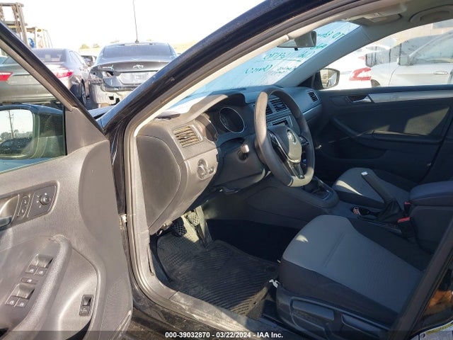 3VW167AJ9HM295088 Volkswagen Jetta 1.4t S