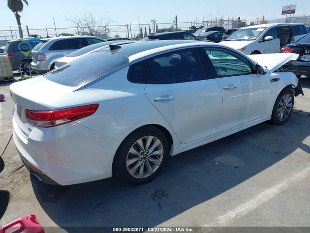 KIA OPTIMA EX 2018 5XXGU4L33JG196323 Image 4