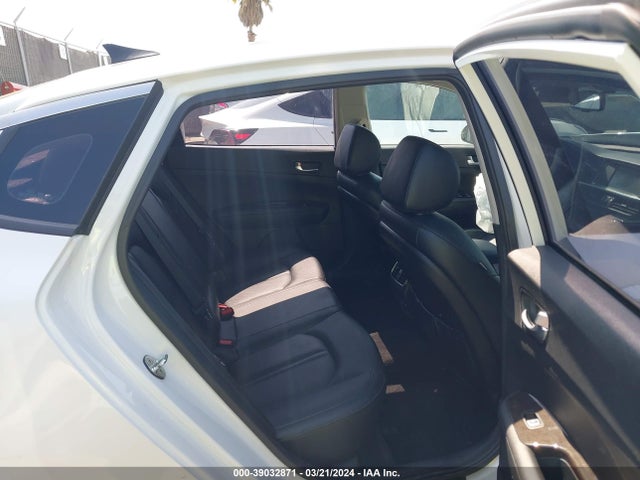 KIA OPTIMA EX 2018 5XXGU4L33JG196323 Image 8