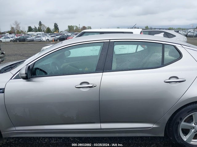 Продажа на аукционе авто 2015 Kia Optima Lx, vin: KNAGM4A79F5587605, номер лота: 39032892