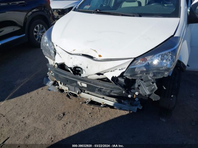 VNKKTUD32JA095711 Toyota YARIS LE