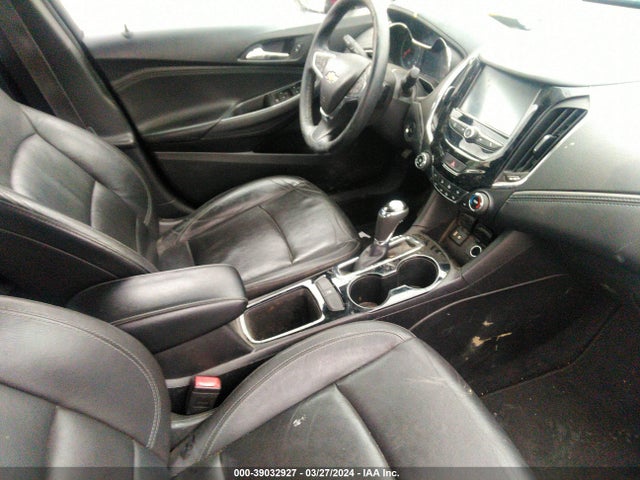 Chevrolet Cruze Premier Auto 2017 1G1BF5SM3H7142634 Image 5