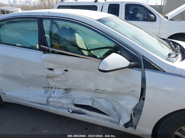 Hyundai SONATA SE 2015 5NPE24AF3FH122342 Image 6