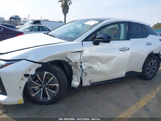 Lexus Rz 450e Premium 2023 JTJAAAAB3PA016492 Image 14