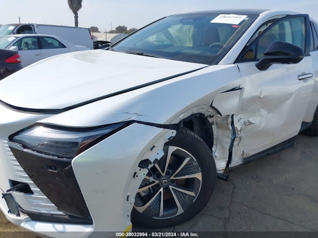 Lexus Rz 450e Premium 2023 JTJAAAAB3PA016492 Image 6