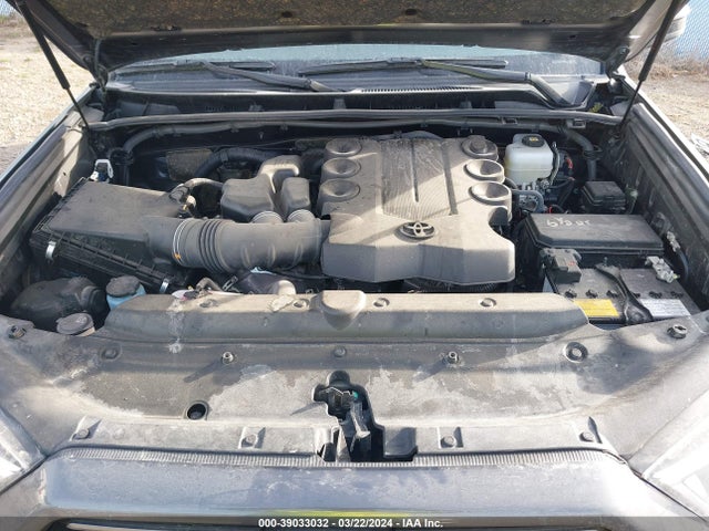 Toyota 4RUNNER SR5 2022 JTEMU5JR0N6077712 Image 10