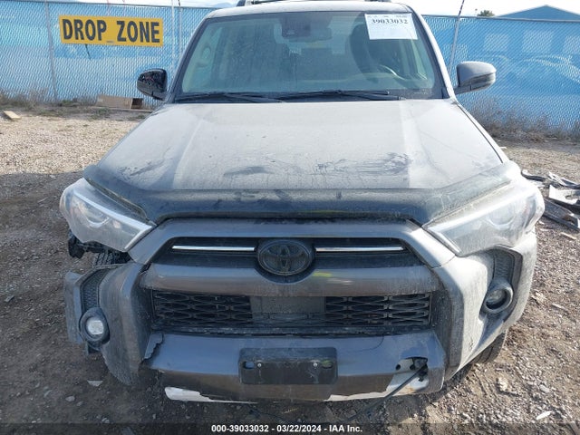 Toyota 4RUNNER SR5 2022 JTEMU5JR0N6077712 Image 13