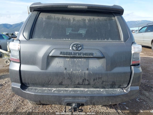 Toyota 4RUNNER SR5 2022 JTEMU5JR0N6077712 Image 17