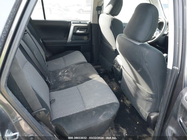 Toyota 4RUNNER SR5 2022 JTEMU5JR0N6077712 Image 8