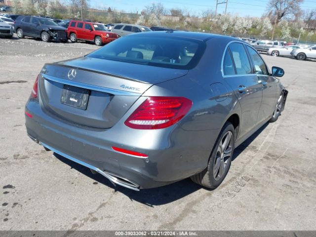 WDDZF4KB2HA136704 Mercedes-Benz E 300 4matic